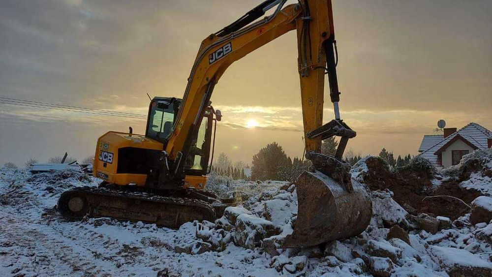 Usługi koparką roboty ziemne wyburzenia wykopy koparka JCB Kraków