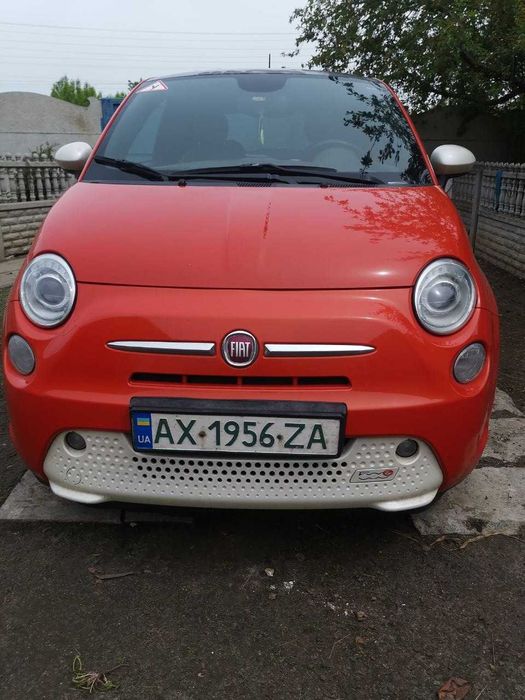 Продам fiat 500e