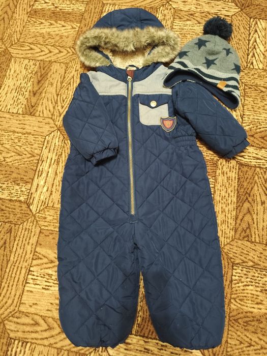 Демісезонний комбінезон, шапка в подарунок