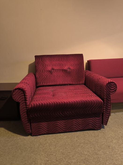 Amerykanka fotel łóżko pojedyncze rozkładane PRL duży fotel  czerwona