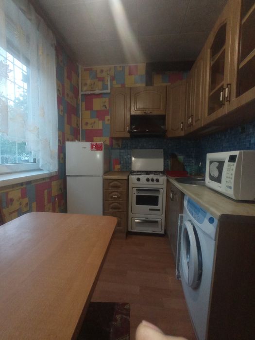 Срочно продам однокомнатную квартиру метро Индустриальная