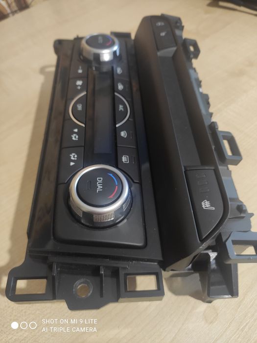 Блок управления климат-контролем климатом Мазда 3 Mazda 3 BM
