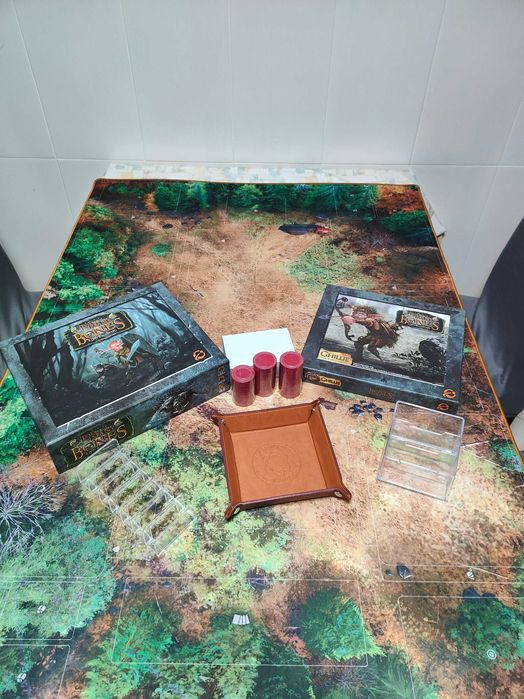 Jogo de tabuleiro Too Many Bones + Fichas Premium + Lançador de dados
