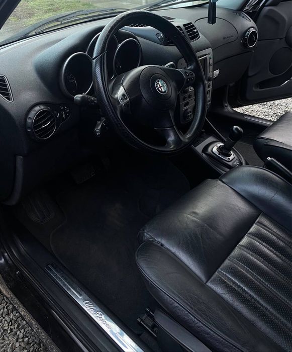 Alfa Romeo 147 2.0 2003
