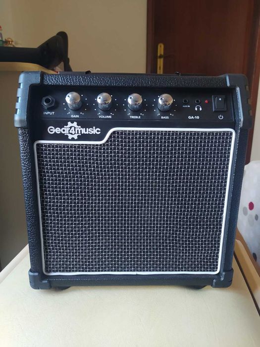Amplificador de guitarra 10w