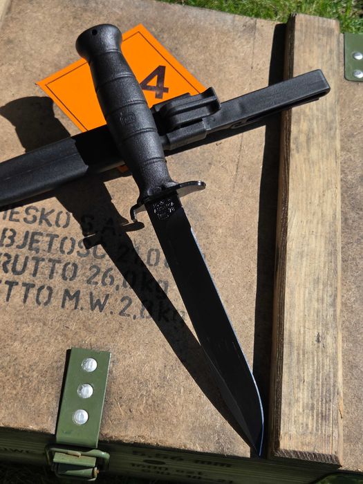 Ka-Bar 5011 + Glock 78 - komplet, nowy, 2 szt. w cenie 1 szt.