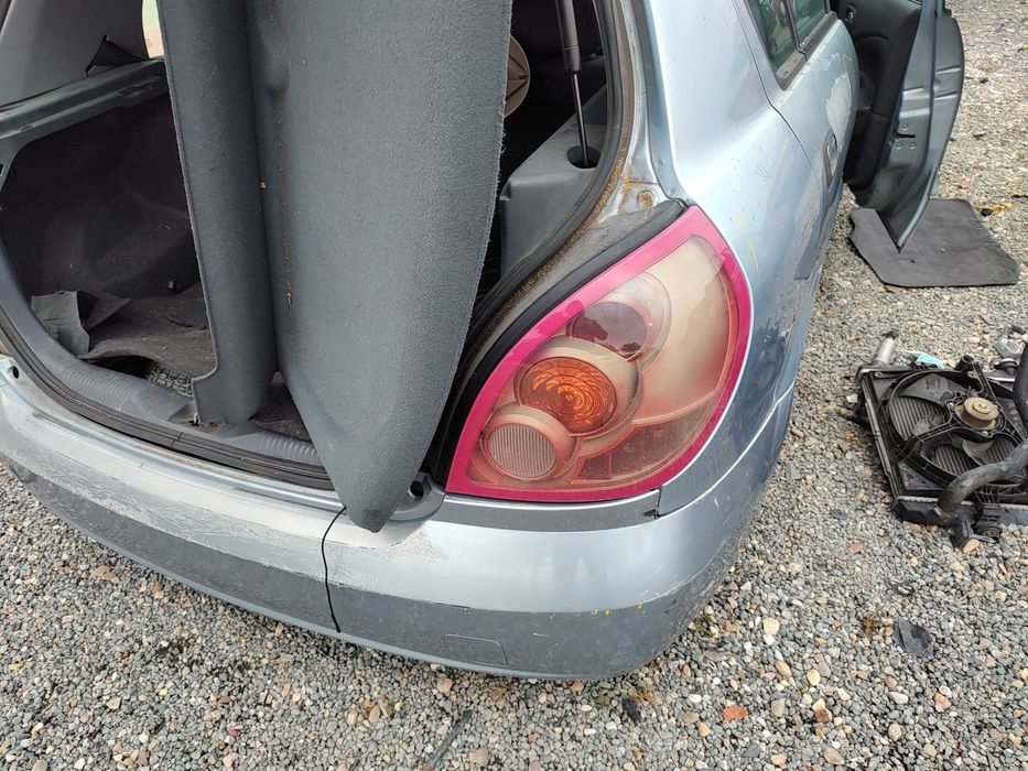 Farolins Nissan Almera N16
