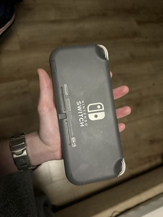 Nintendo Switch Lite 128gb K€F1R