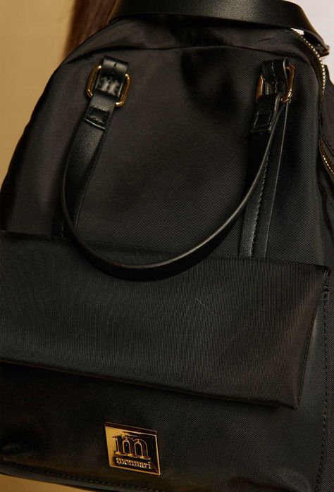 Plecak damski MONNARI czarny elegancki BAG2560 miejski na co dzień
