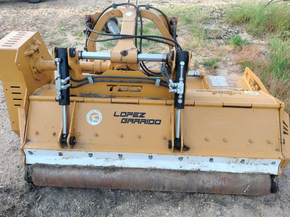 Destroçador Modelo: TGB-1800