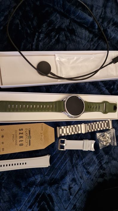 Samsung Galaxy Watch 6 Classic LTE 47mm Srebrny