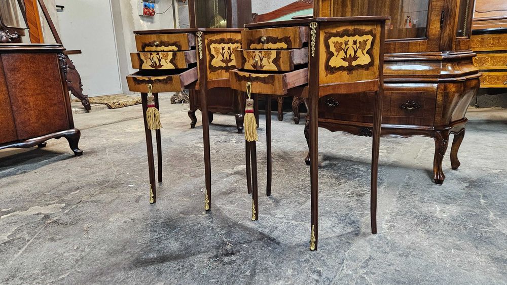 Piękna Szafka Komplet Intarsja Ciekawa forma Aukcja 2 szt .