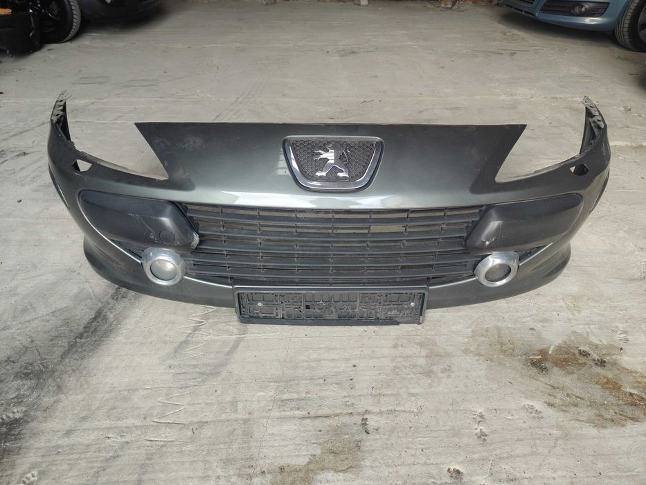 Peugeot 307 LIFT zderzak przedni xenon