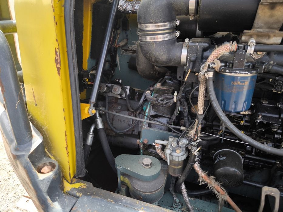 Yanmar B50 Mini Giratória