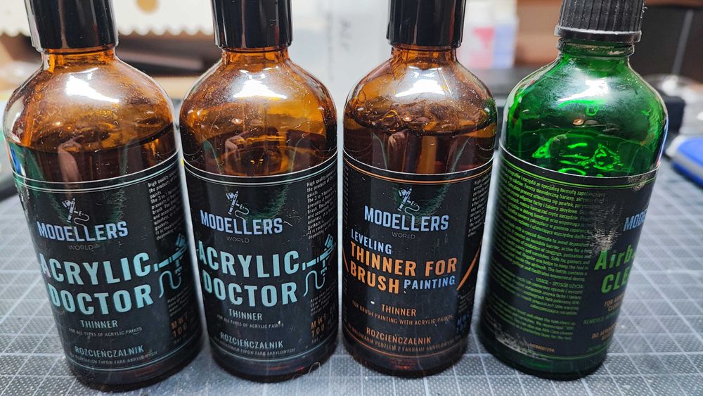 Lote de artigos de 100ml da Modellers para modelismo