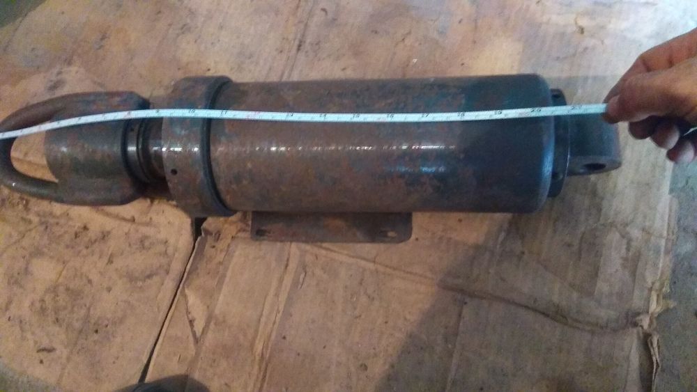 Гідравлічні циліндри