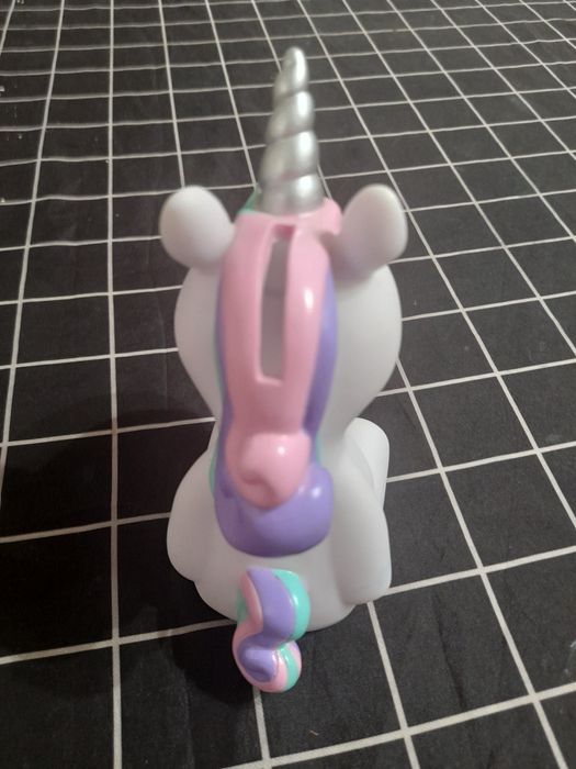 Mealheiro para crianças em forma de Unicórnio