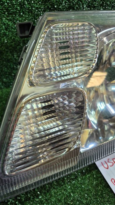»TOYOTA Hiace Minibus (H100,H200) 08.95-12.12 - Ótica/Farol frente esquerda usada em bom estado DEPO 212-11N5L-LD-EM