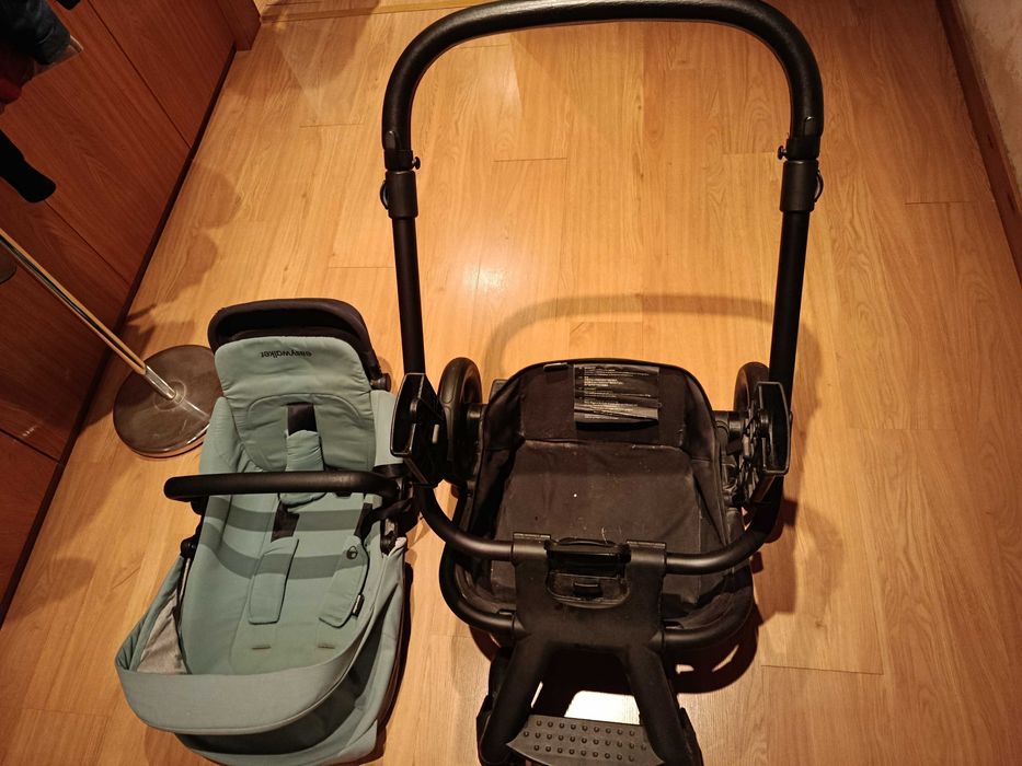 Carrinho de bebé easywalker