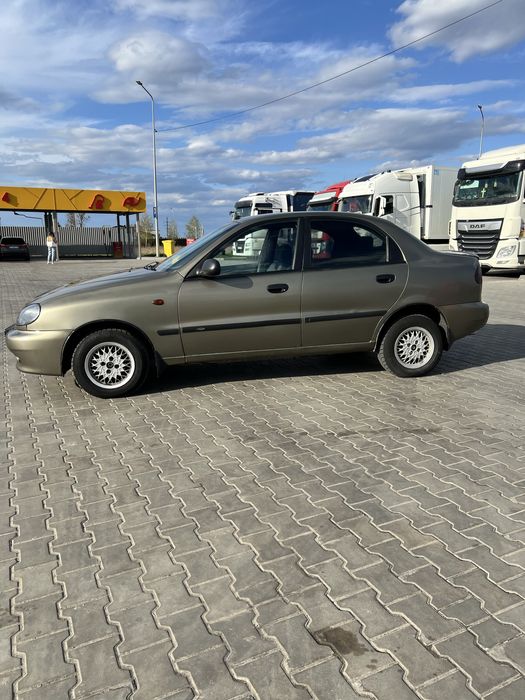Daewoo Lanos 1.5  максимальна комплектація