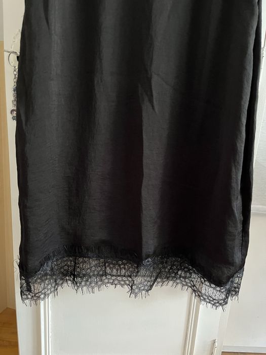 Czarna sukienka boho w stylu piżamy / koszuli nocnej