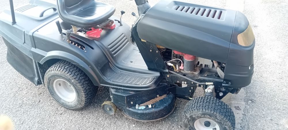 Tractor corta relva 15cv e meio mtd