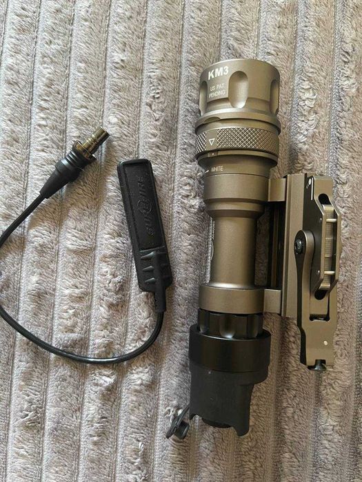 Тактичний ліхтарик SureFire KM3