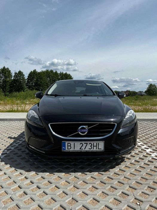 Volvo v40 automat