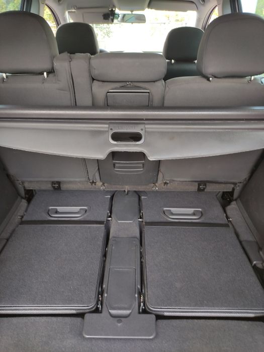 Опель,, Зафіра б '' 1.6 Турбо 2011р. 150к/с. 110кВт.