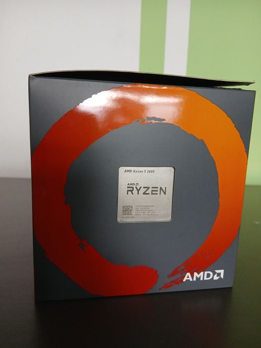 Процесор AMD Ryzen 5 2600