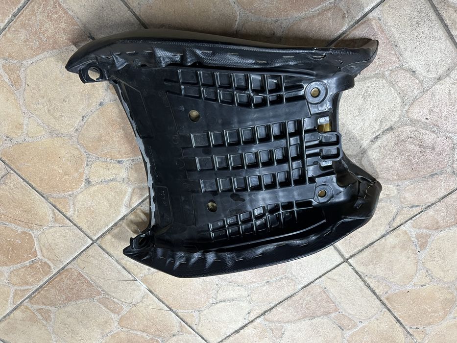 Сидіння Honda NC700X