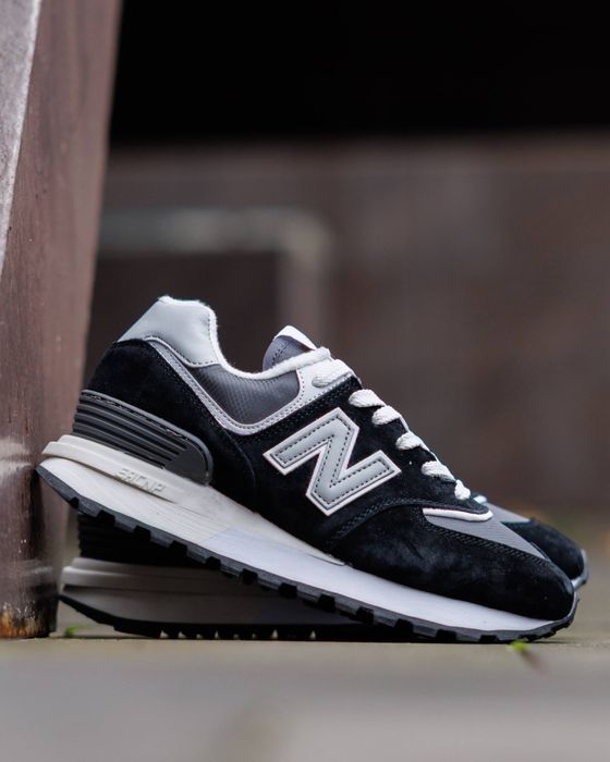 Жіноче зимове взуття New Balance 574 Legacy Black White
