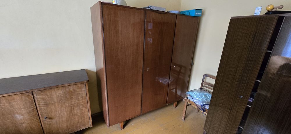 Szafa PRL 150x160x60