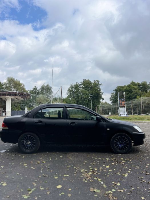 Mitsubishi Lancer 9 АКПП 1.6 Бензин
