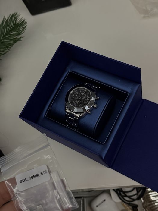 Часы  Swarovski