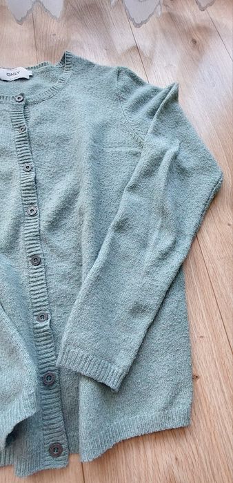 Sweterek damski rozpinany