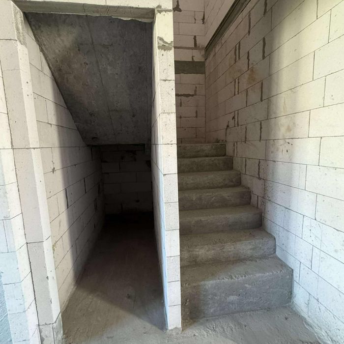 Продам таунхаус на Заріччі