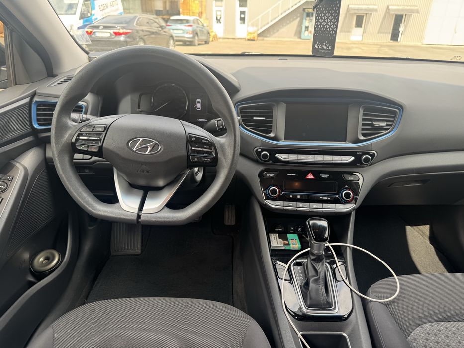 Hyundai Ioniq Гибрид Лізинг