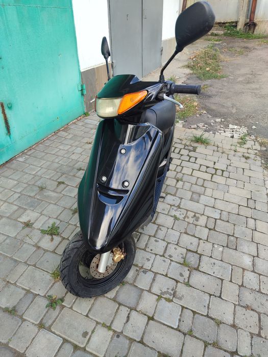 Продам мопед Ямаха,в робочому стані, потребує незначного обслуговування,Всі питання по телефону