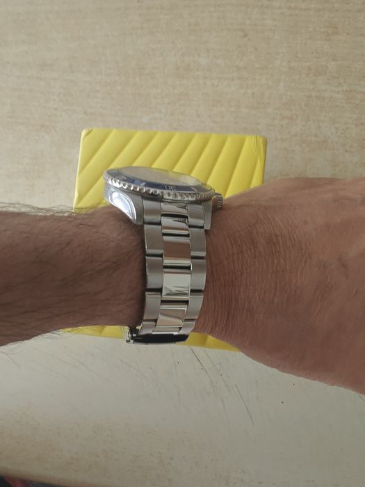 Sprzedam ciekawy zegarek Invicta  Pro Driver  mod 20434.  Stan BDB.