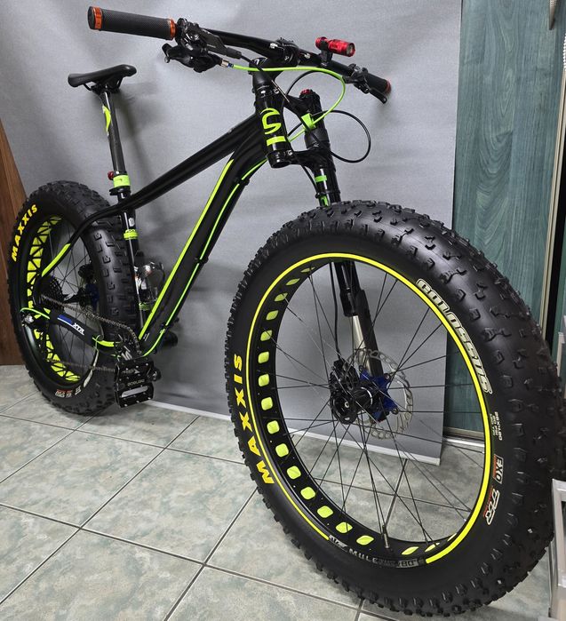 CANNONDEALE Fat Caad fatbike fat bike Lefty super
