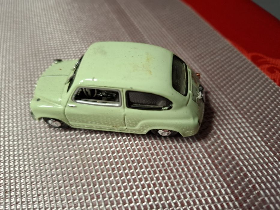 Solido seat 600 skala 1:43
