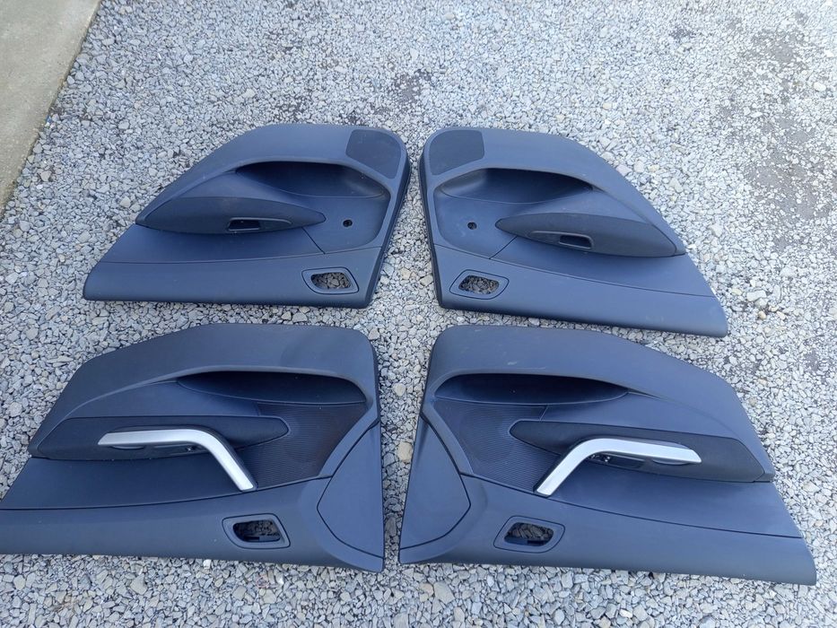 Дверні карти/обшивки Peugeot 308 2009 р.в.