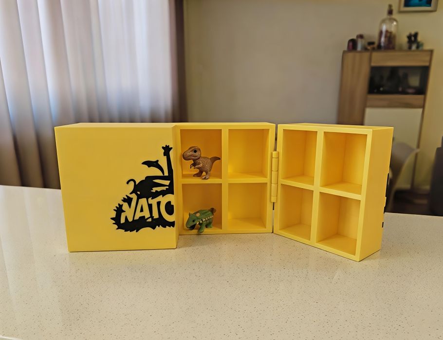 Expositor suporte figuras Natoons Kinder