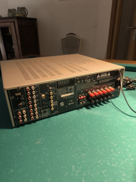 Sistema de som surround