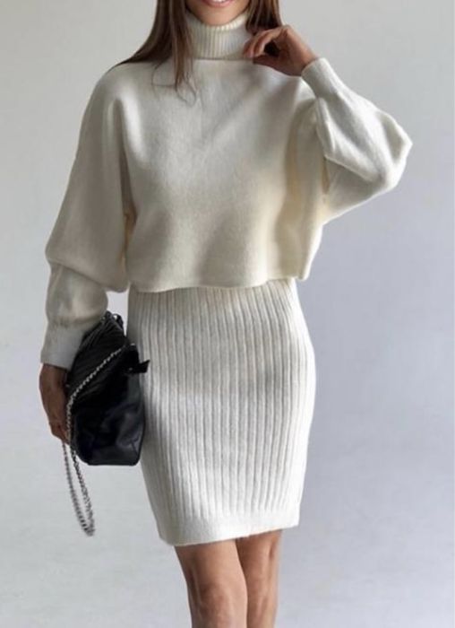 Костюм теплий вязаний