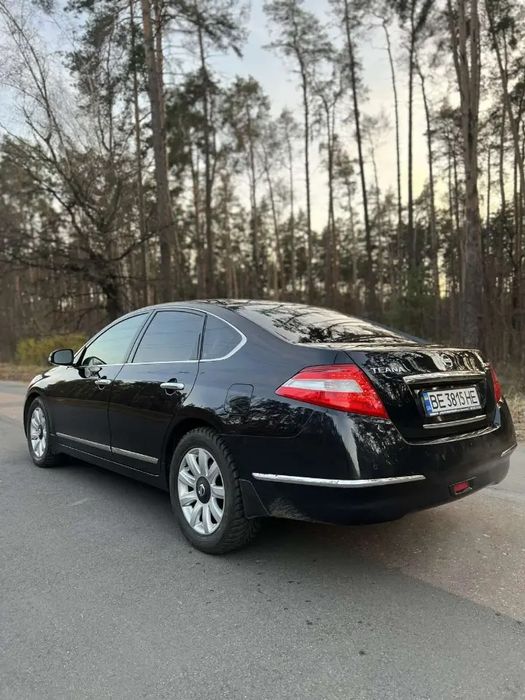 Нисан Тиана авто газ/бенз