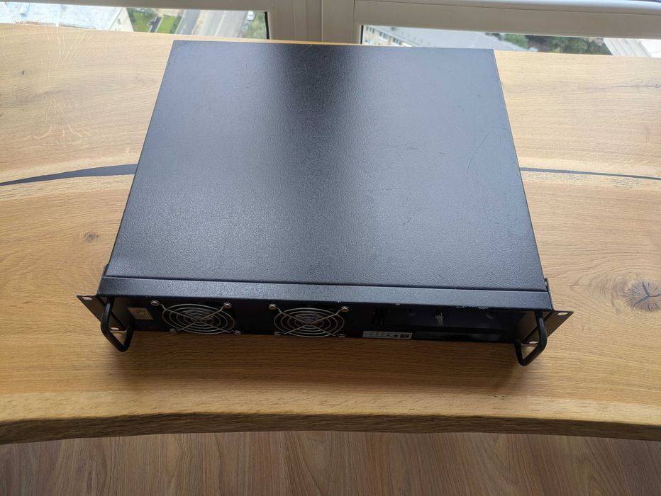 Міцний Корпус Системниого блоку ПК/сервера  19" вага 10 кг