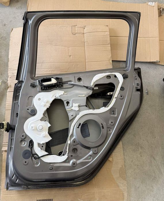 Porta trás direita PEUGEOT 2008 I