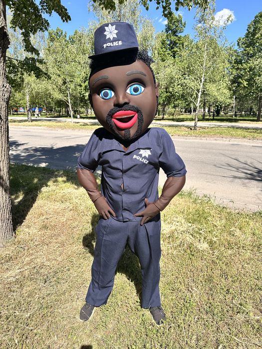 Привітання від стриптизера, ростова лялька, жартівливий танець